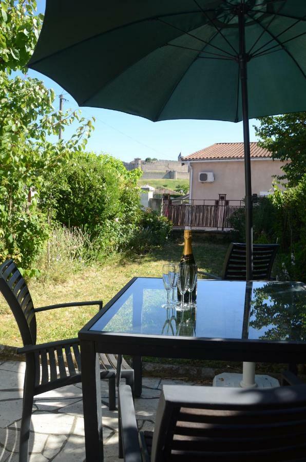 Jardin Du Petit Gatsby Apartment Carcassonne Ngoại thất bức ảnh